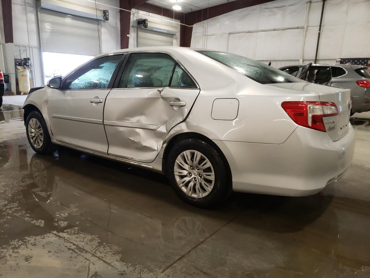 2014 TOYOTA CAMRY L - Image 2