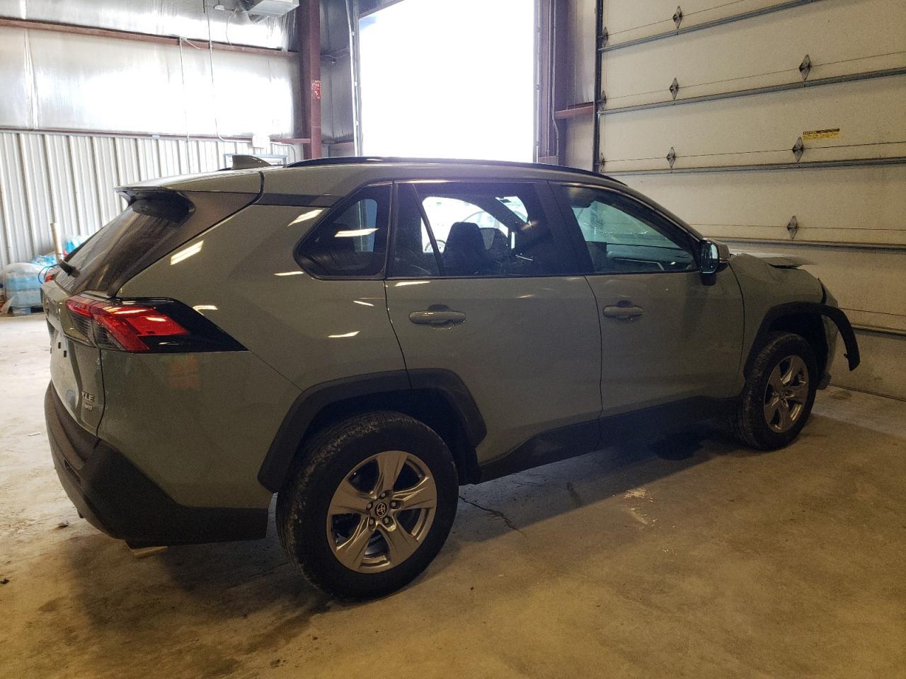 2022 TOYOTA RAV4 XLE - Image 3