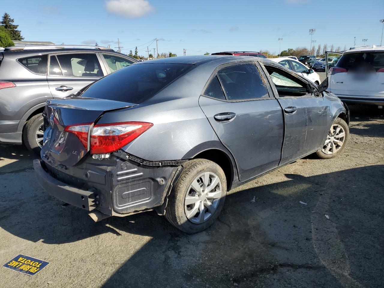 2014 TOYOTA COROLLA L - Image 3