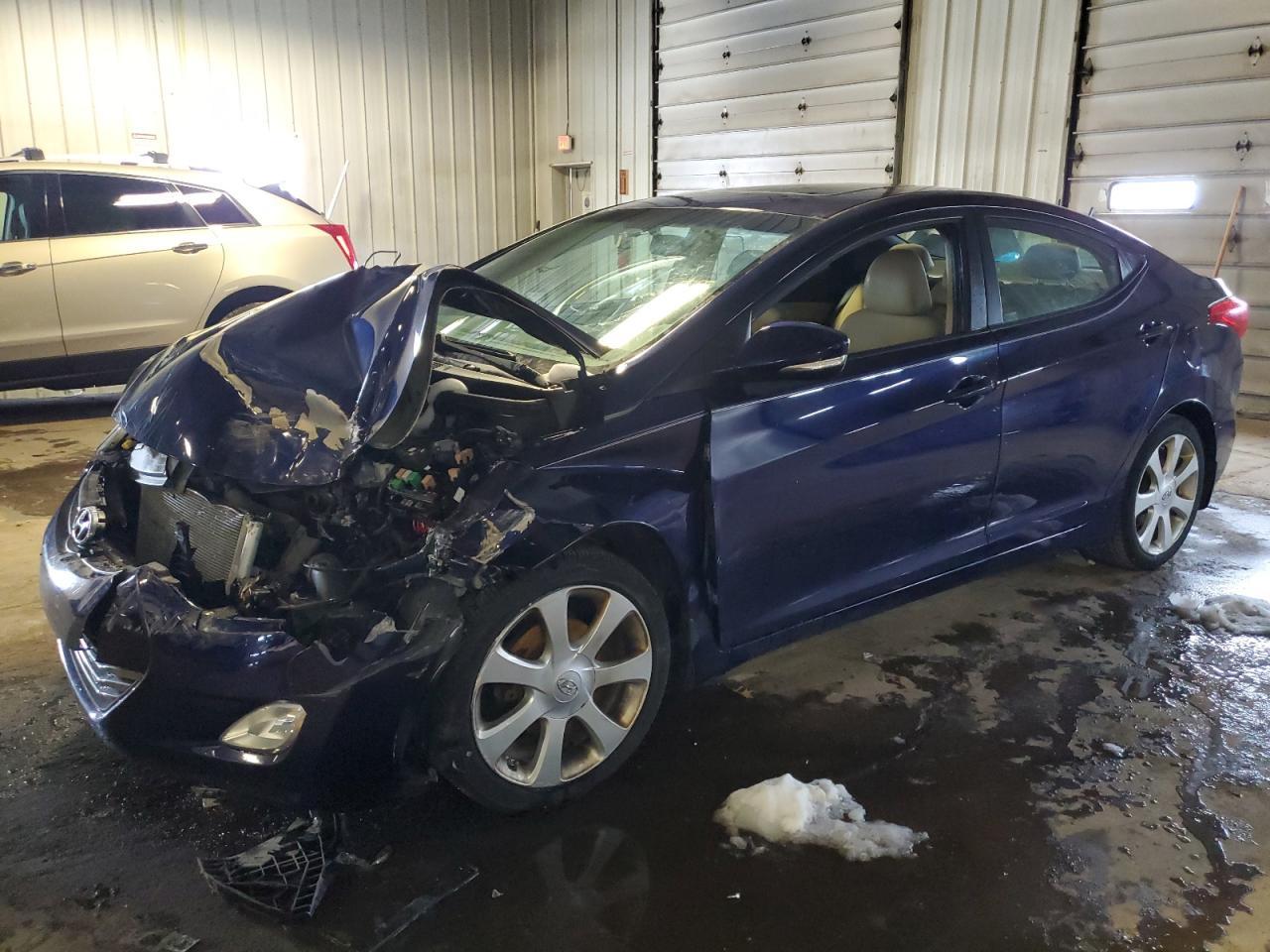 2013 HYUNDAI ELANTRA GL
