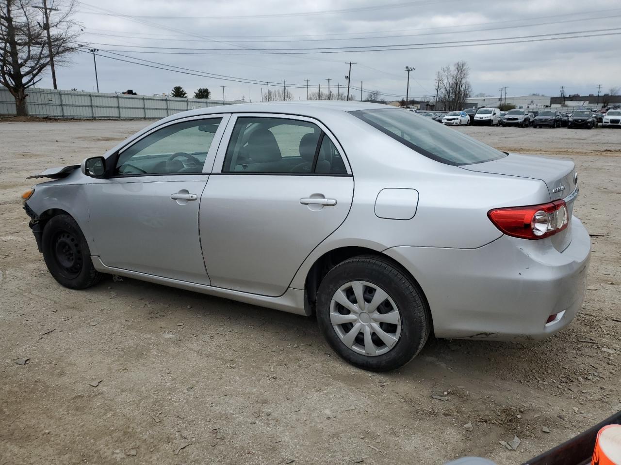 2013 TOYOTA COROLLA BA - Фото 2