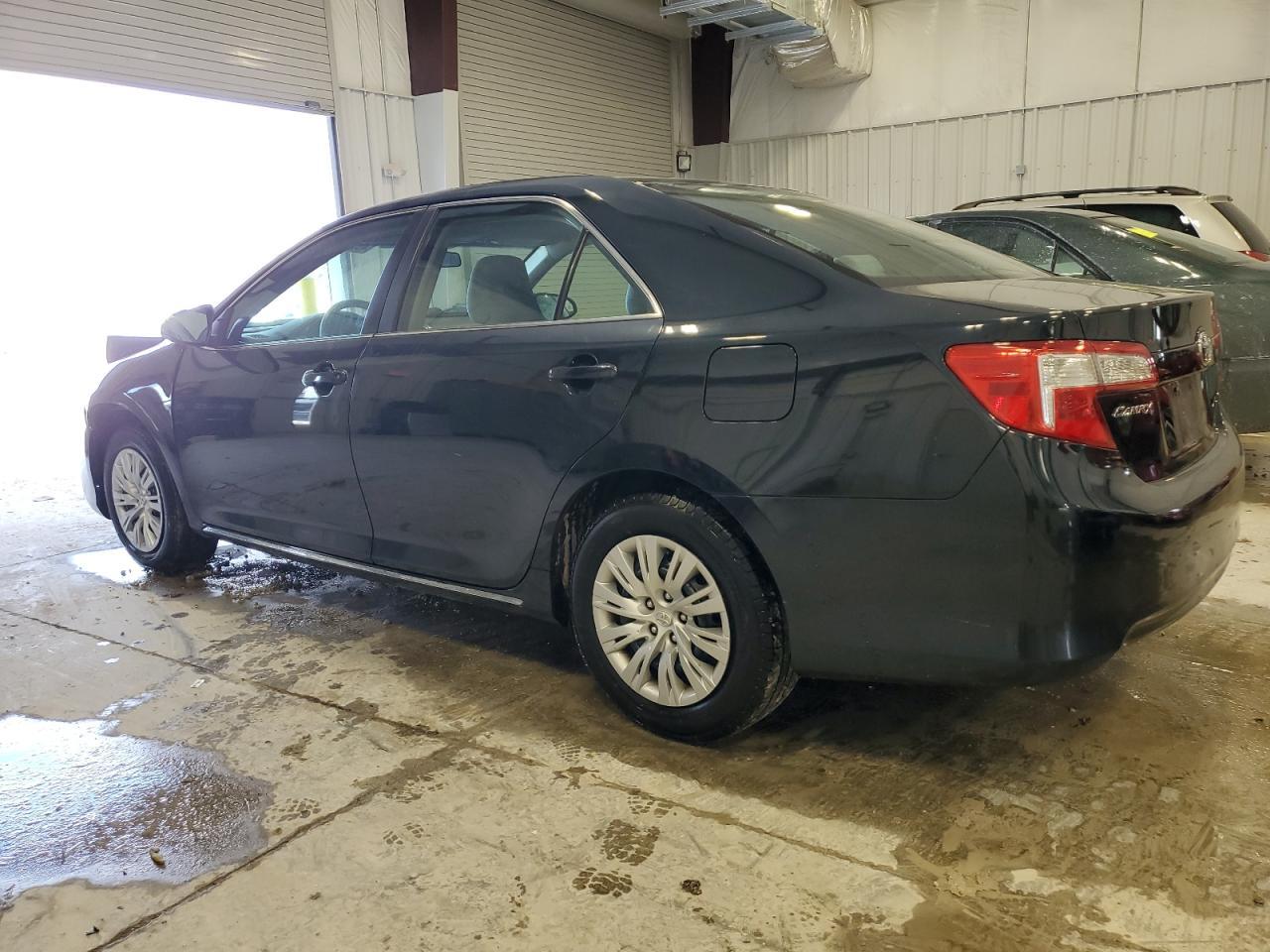 2013 TOYOTA CAMRY L - Image 2