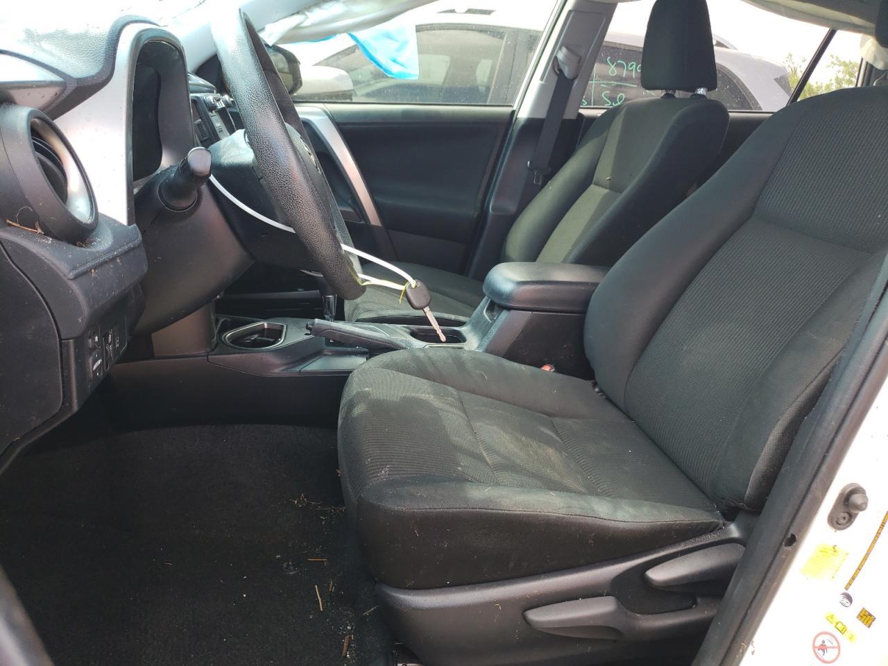 2017 TOYOTA RAV4 LE - Image 7