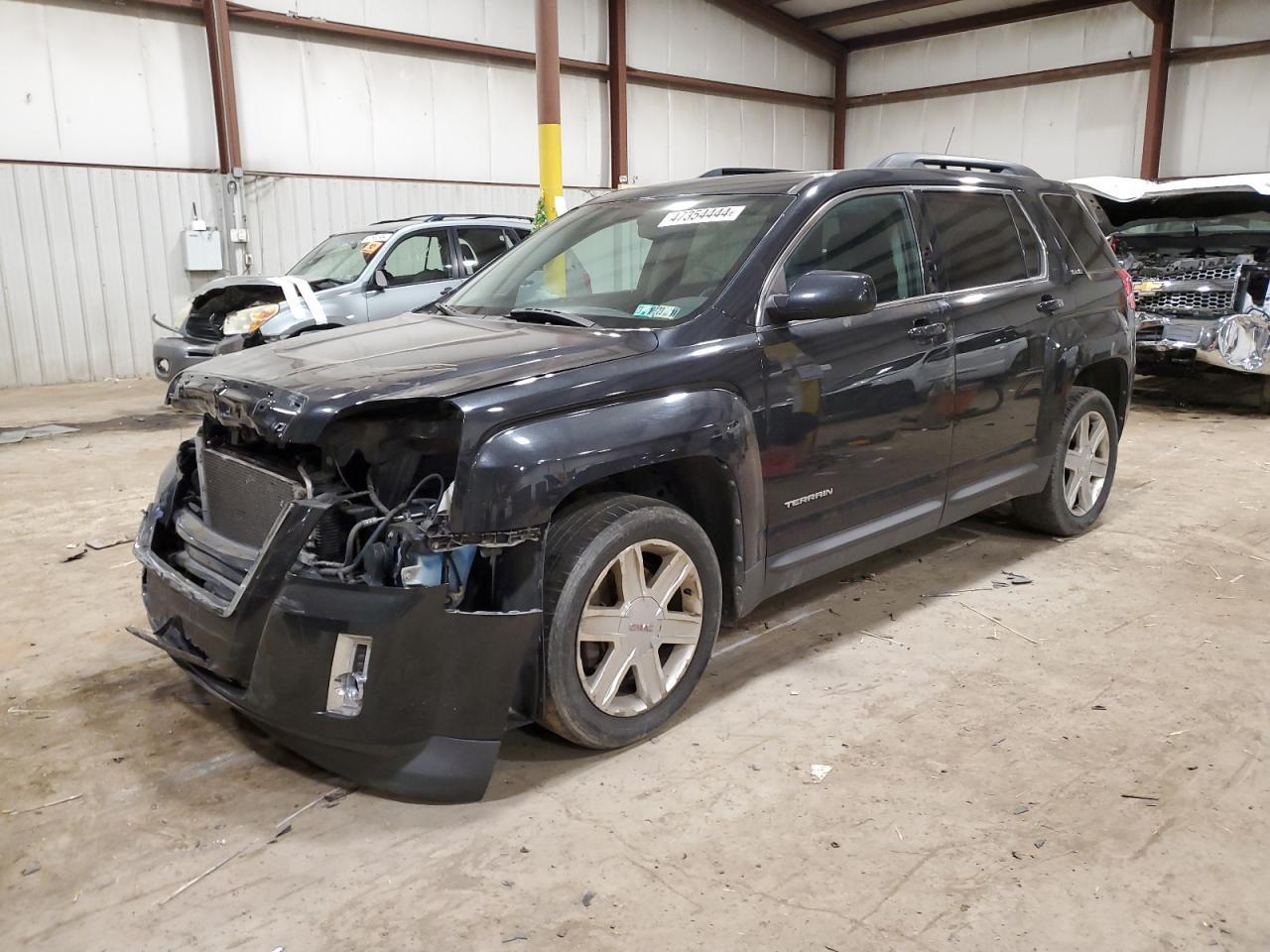 2010 GMC TERRAIN SL car image