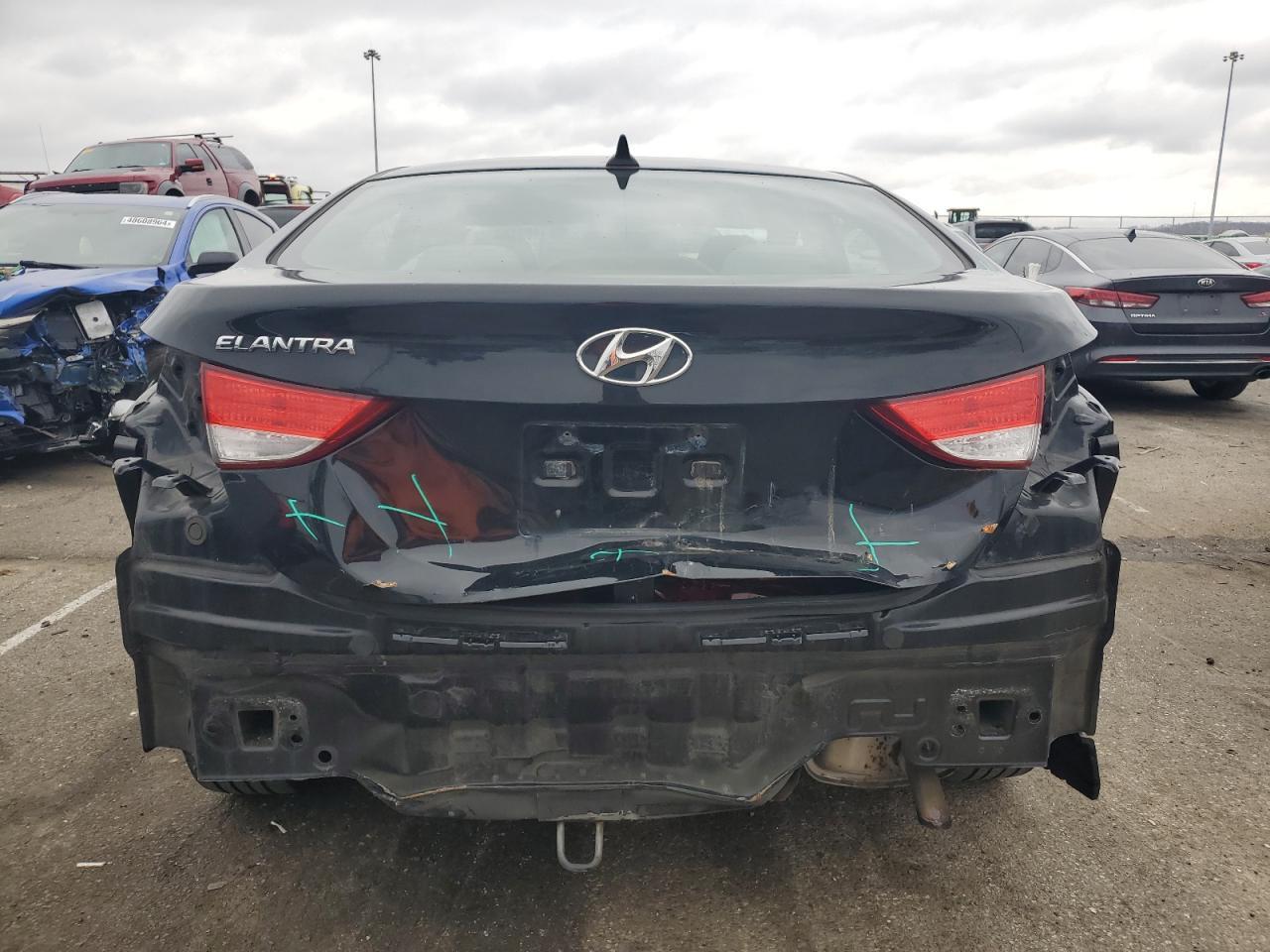 2011 HYUNDAI ELANTRA GL - Image 6