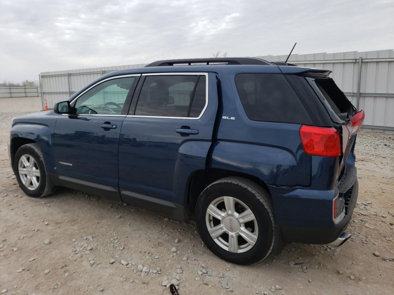 2016 GMC TERRAIN SL - Image 2