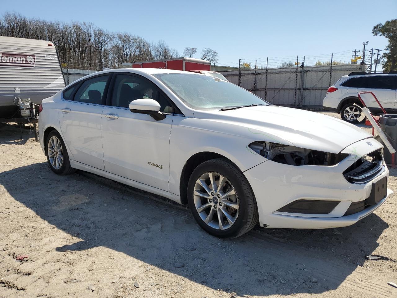 2017 FORD FUSION SE - Фото 4