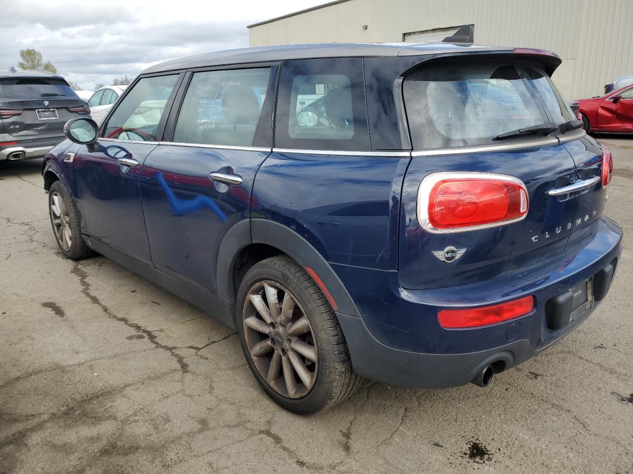 2016 MINI COOPER CLU - Image 2