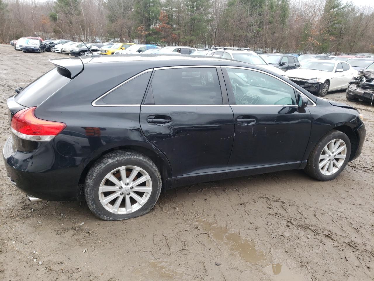 2011 TOYOTA VENZA - Фото 3