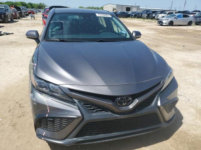 2021 Toyota Camry Se - Фото 5
