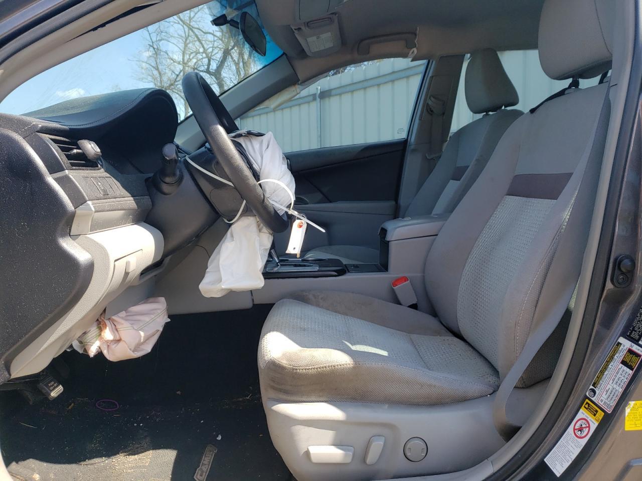 2013 TOYOTA CAMRY L - Фото 7