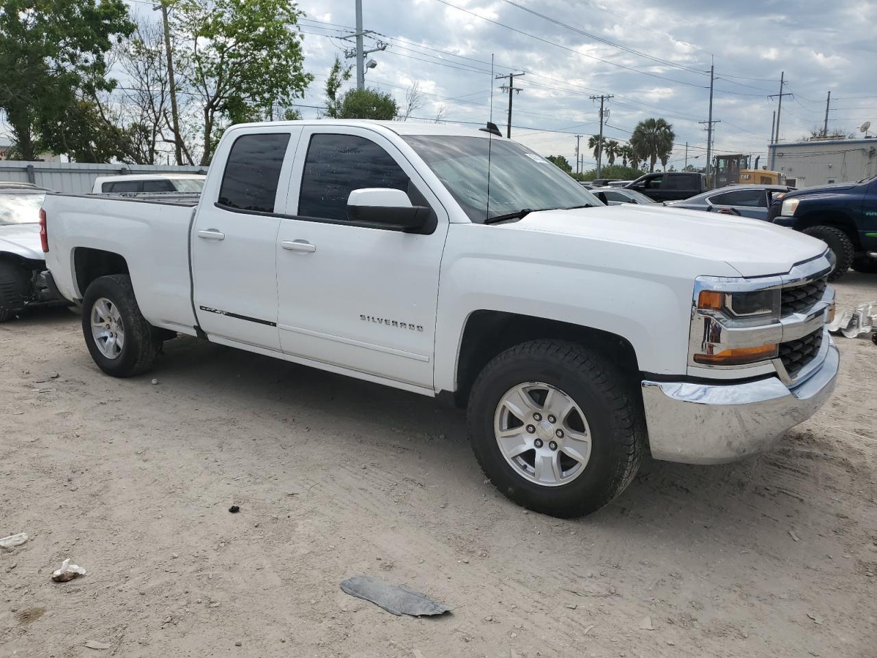 2019 CHEVROLET SILVERADO - Фото 4