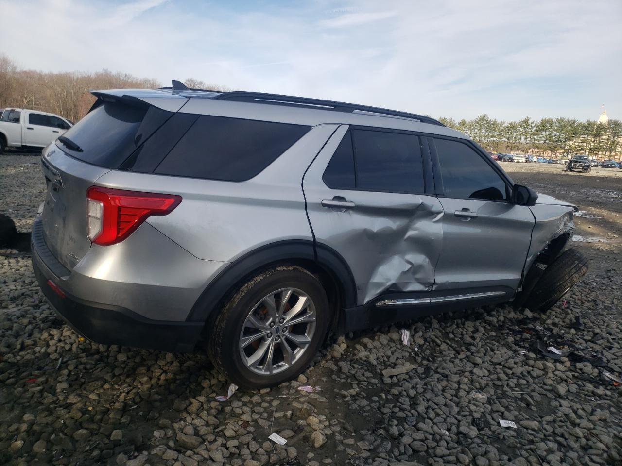 2022 FORD EXPLORER X - Фото 3