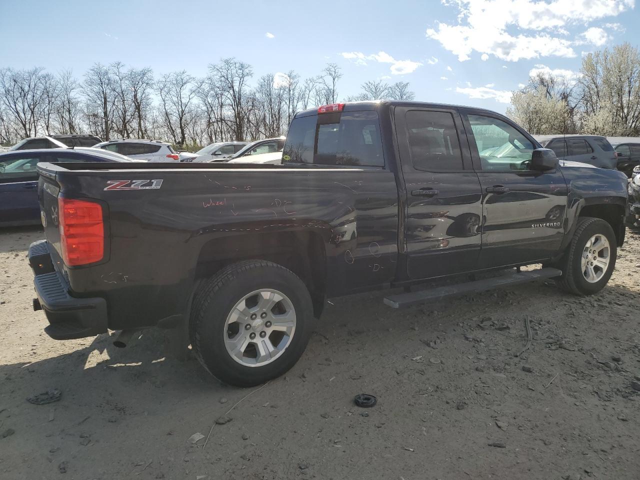 2017 CHEVROLET SILVERADO - Image 3