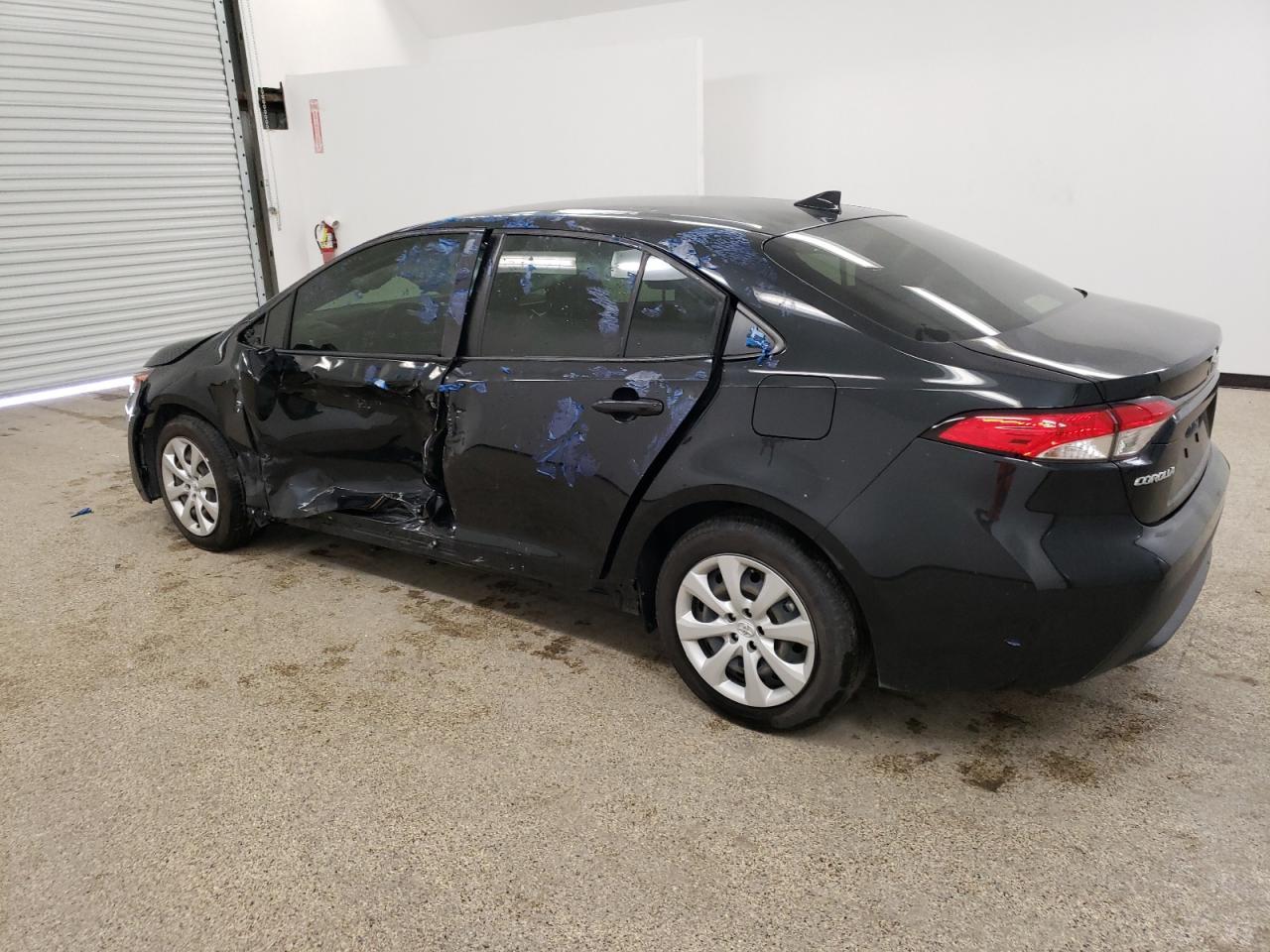 2021 TOYOTA COROLLA LE - Image 2