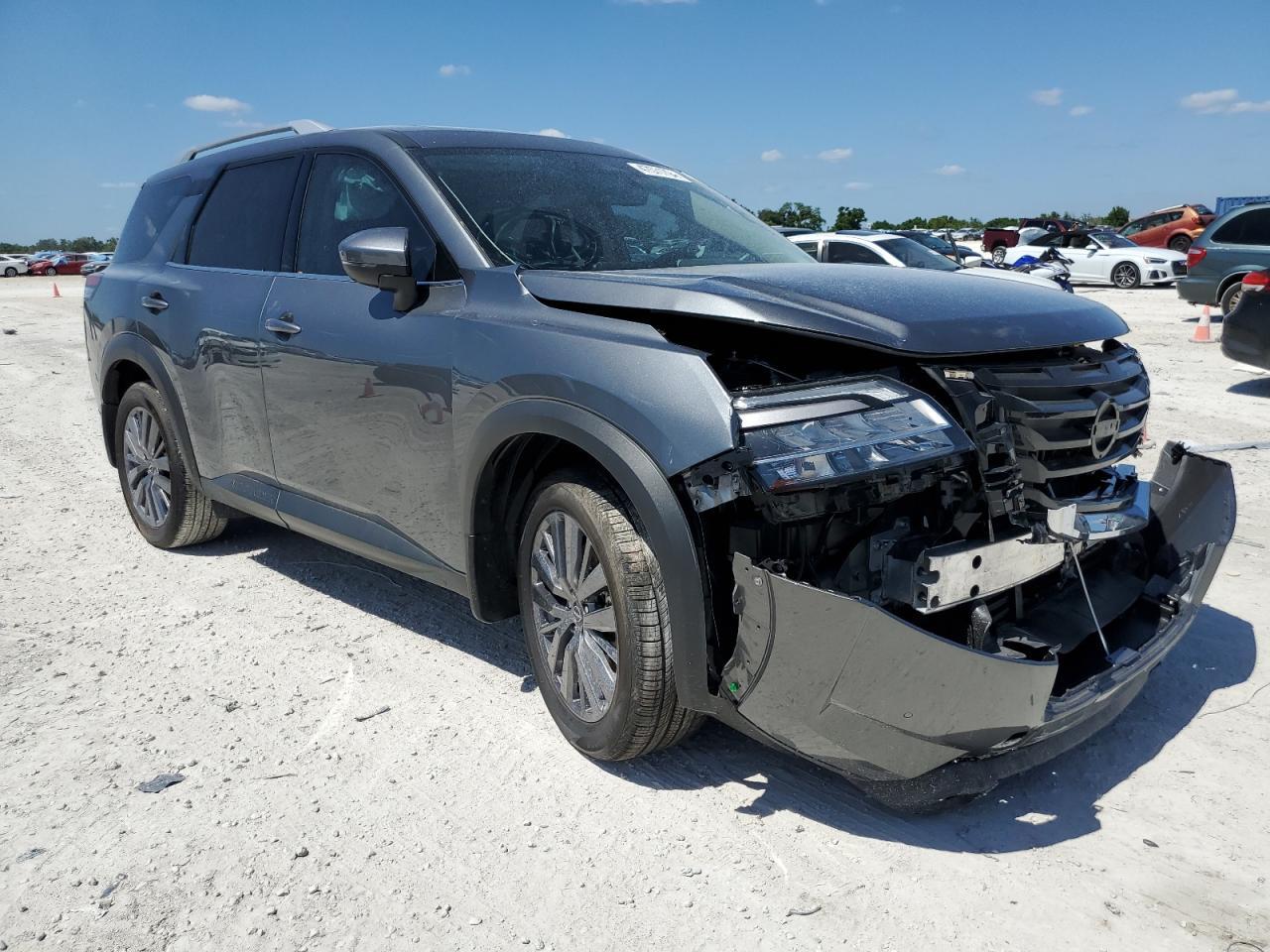 2024 NISSAN PATHFINDER - Image 4