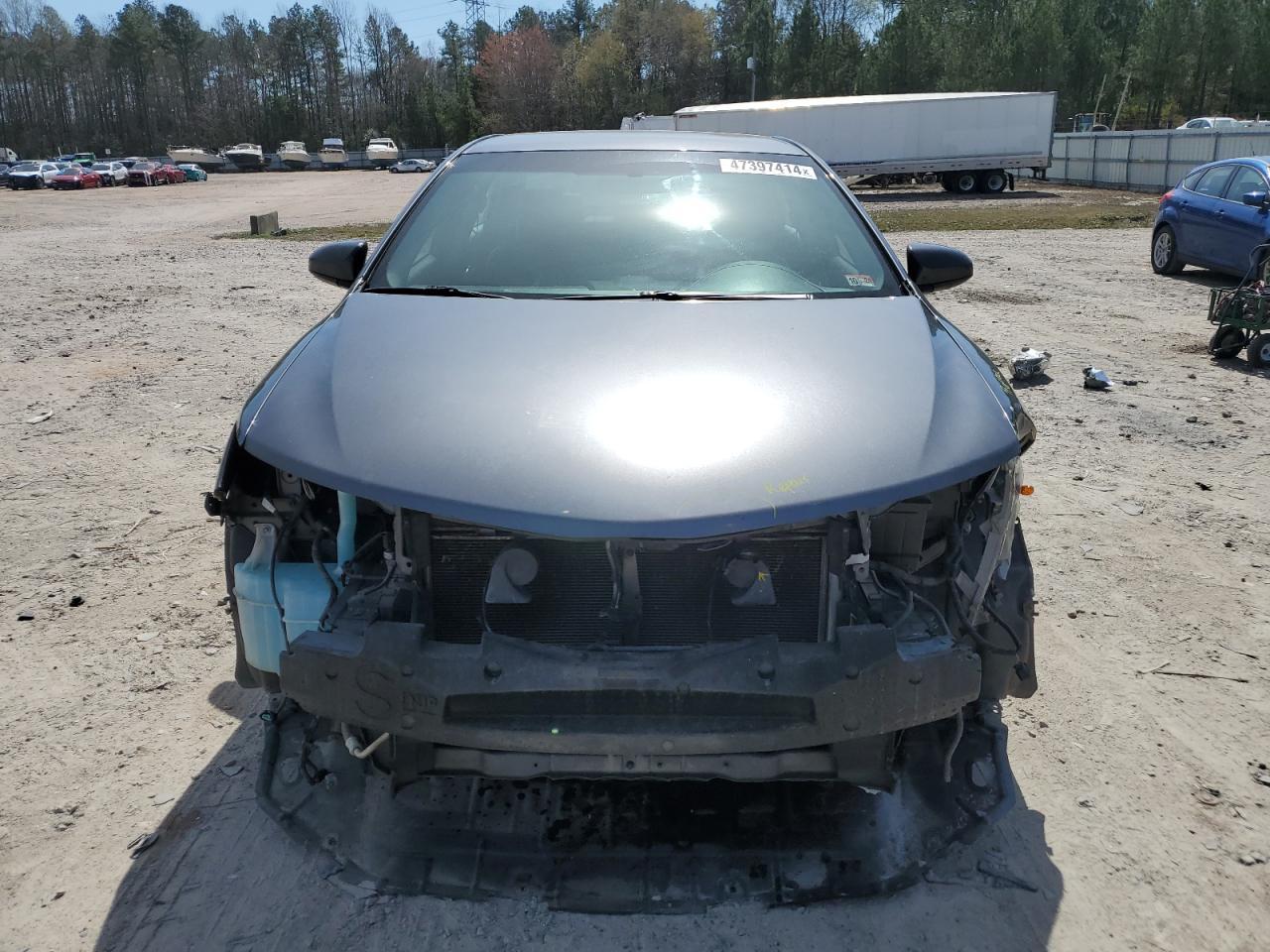 2014 TOYOTA CAMRY L - Image 5