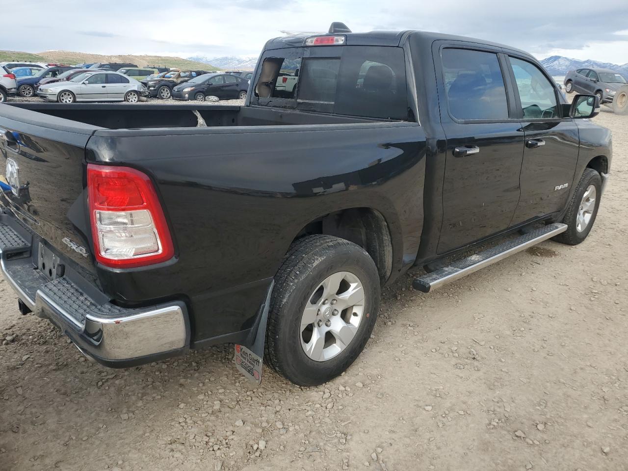 2019 RAM 1500 BIG H - Фото 3