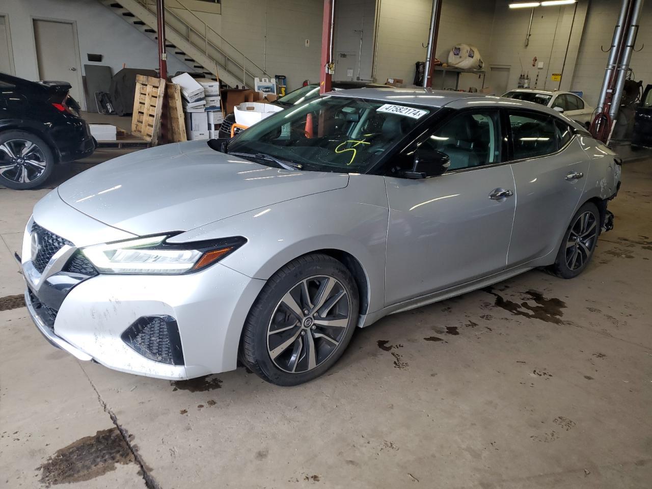 2019 NISSAN MAXIMA S