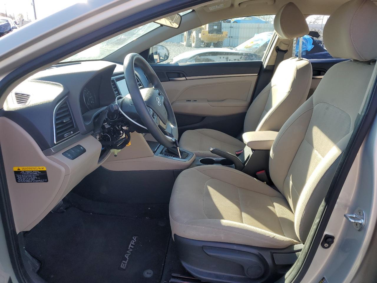 2017 HYUNDAI ELANTRA SE - Image 7