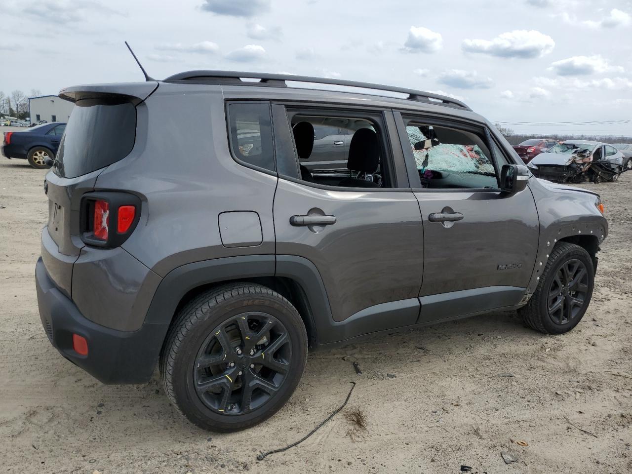 2017 JEEP RENEGADE L - Фото 3