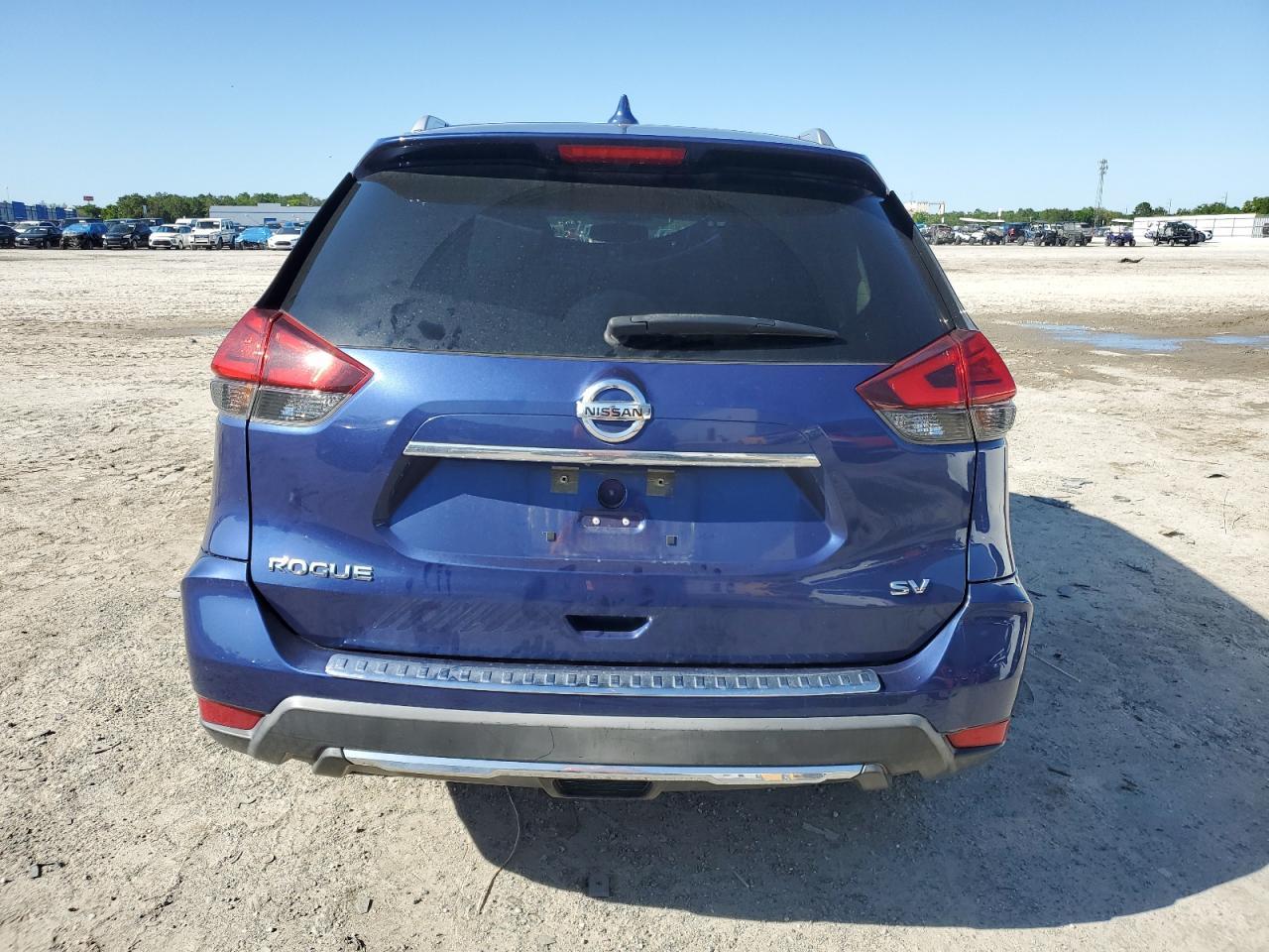 2017 NISSAN ROGUE S - Фото 6