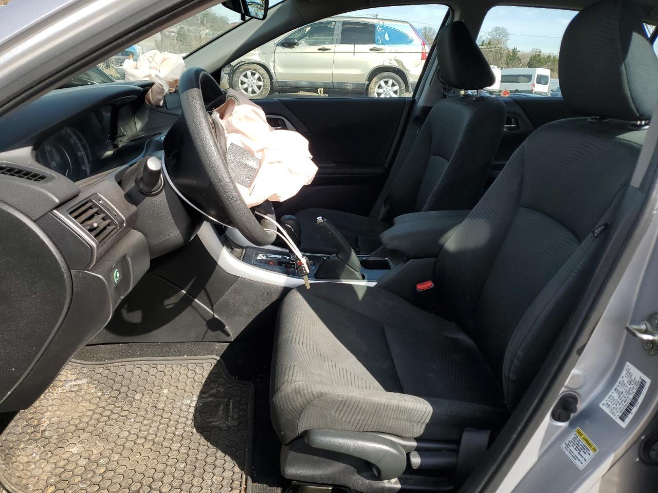 2014 HONDA ACCORD LX - Фото 7