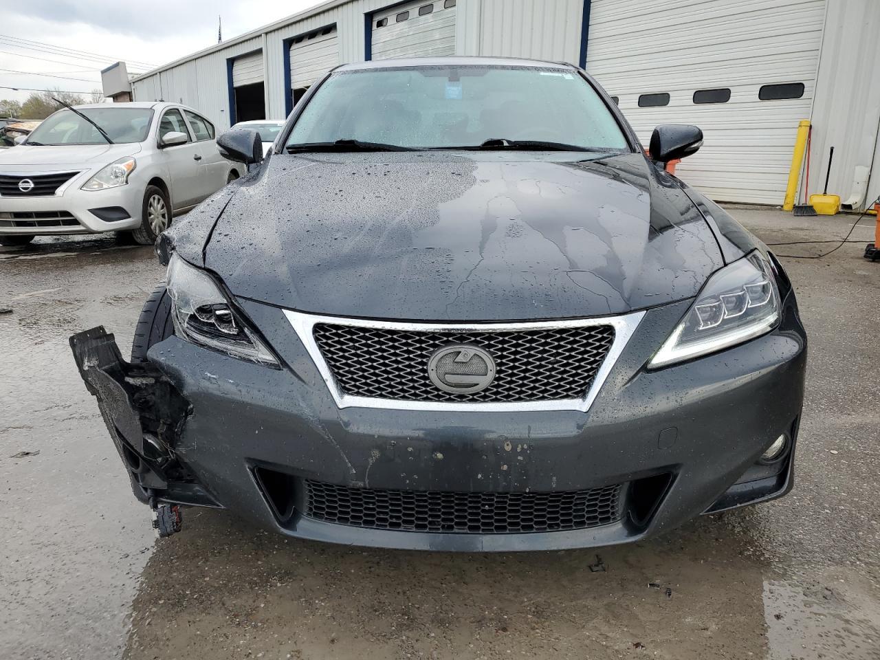 2011 LEXUS IS 250 - Фото 5