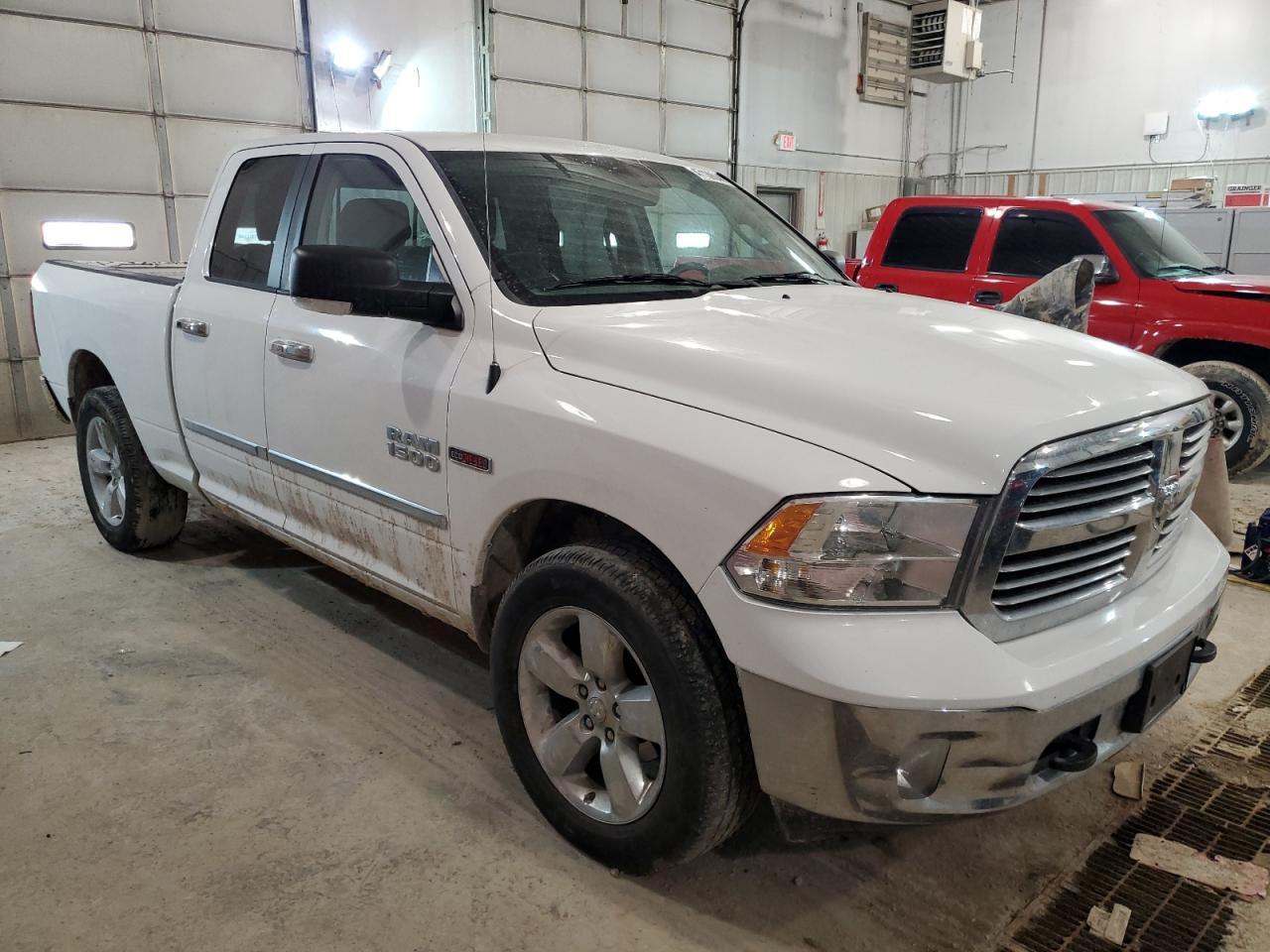 2015 RAM 1500 SLT - Фото 4