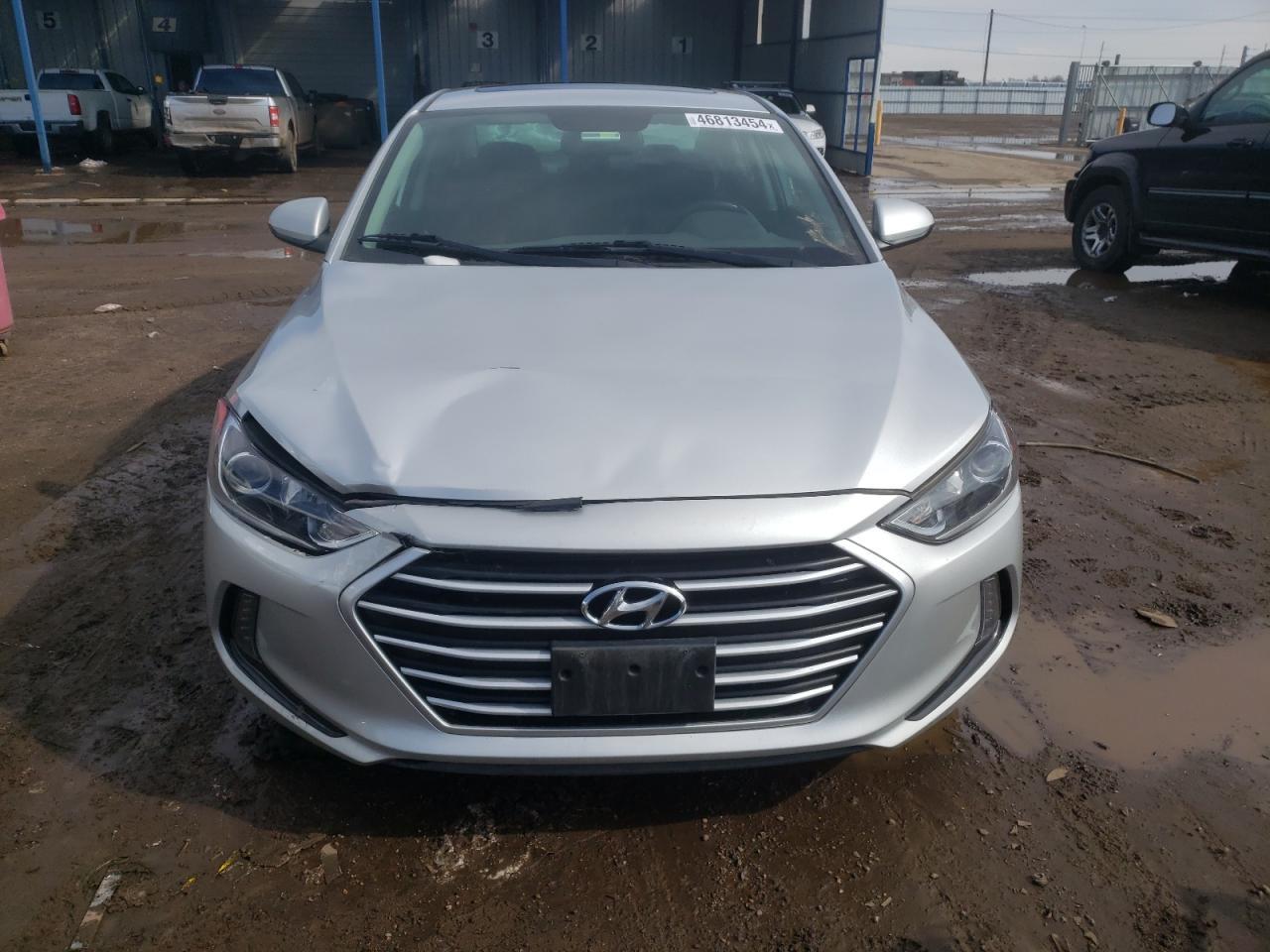 2018 HYUNDAI ELANTRA SE - Фото 5