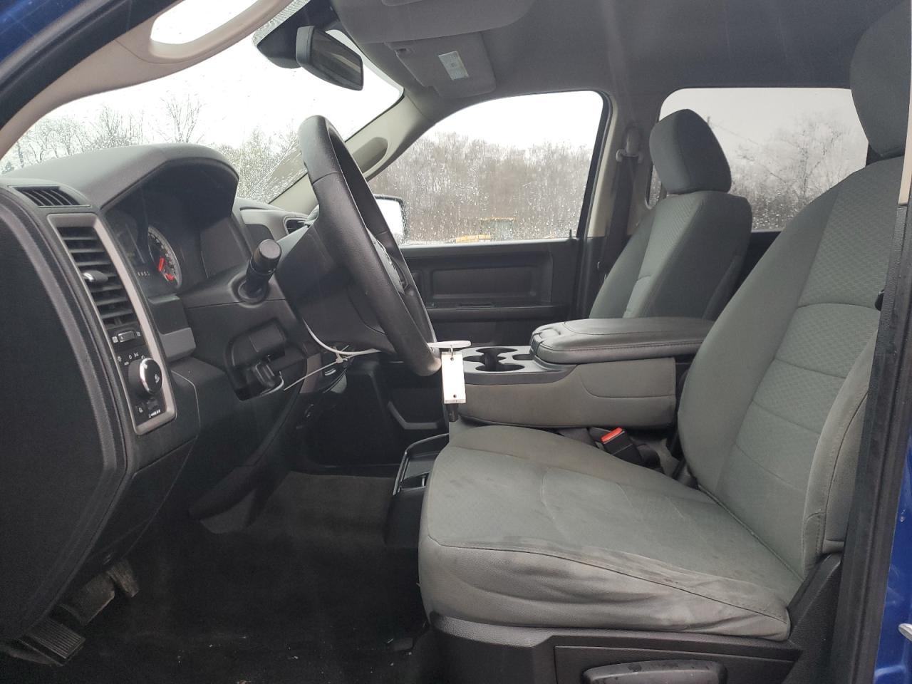 2014 RAM 1500 ST - Image 7