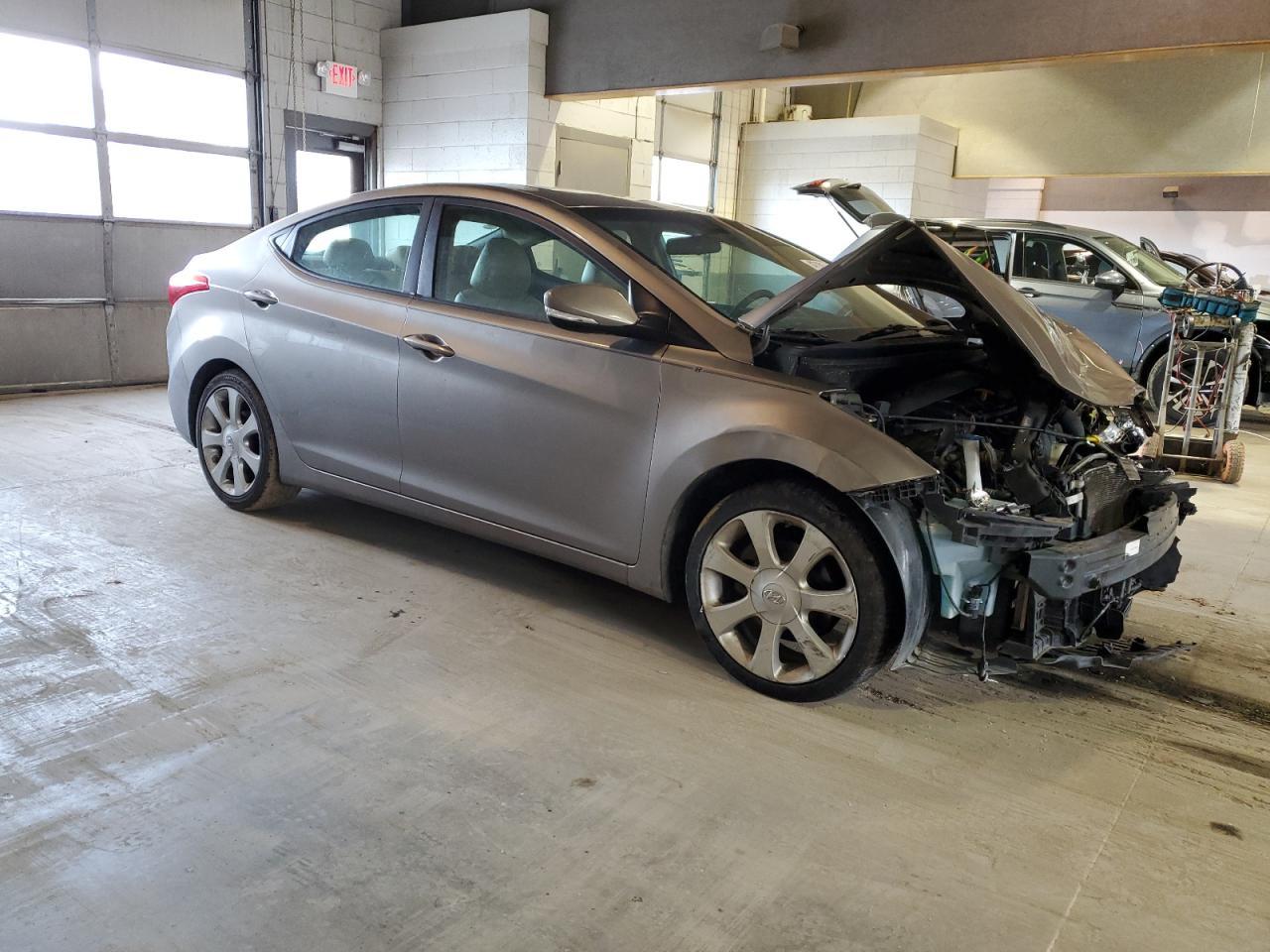 2011 HYUNDAI ELANTRA GL - Image 4