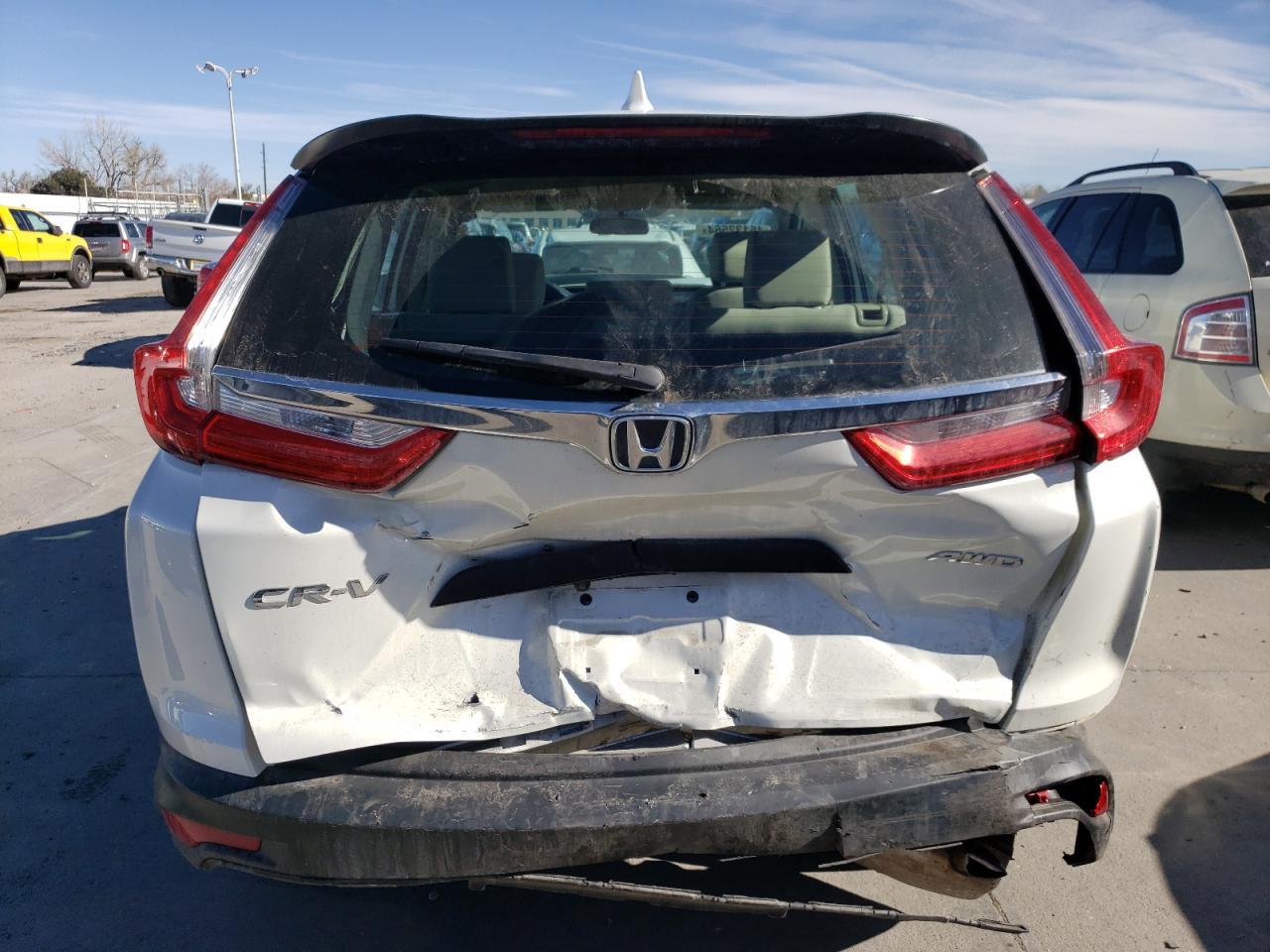 2018 HONDA CR-V LX - Image 6