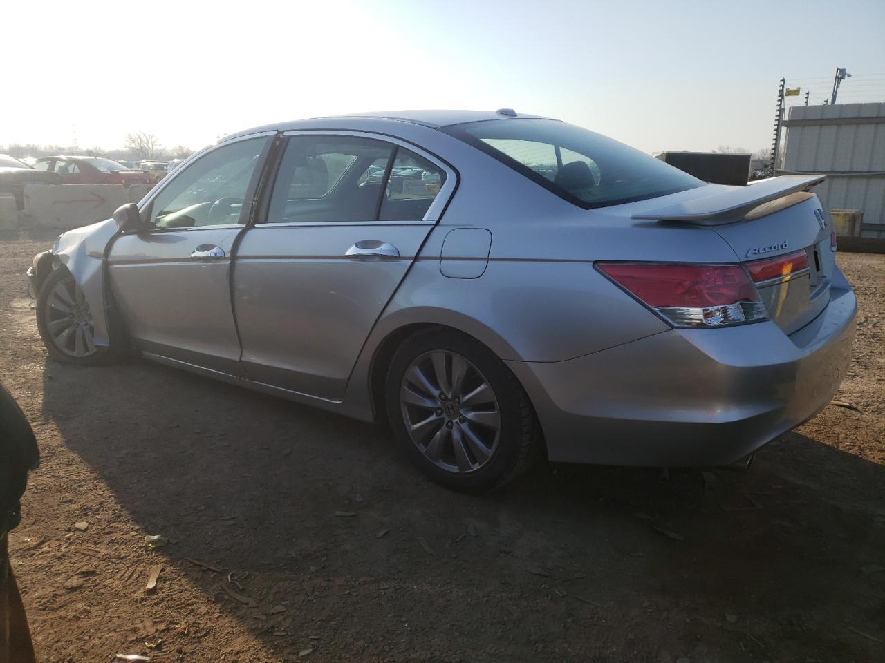 2012 HONDA ACCORD EXL - Image 2