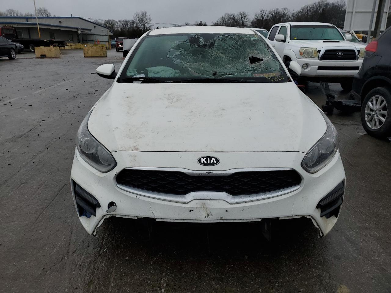 2020 KIA FORTE FE - Image 5