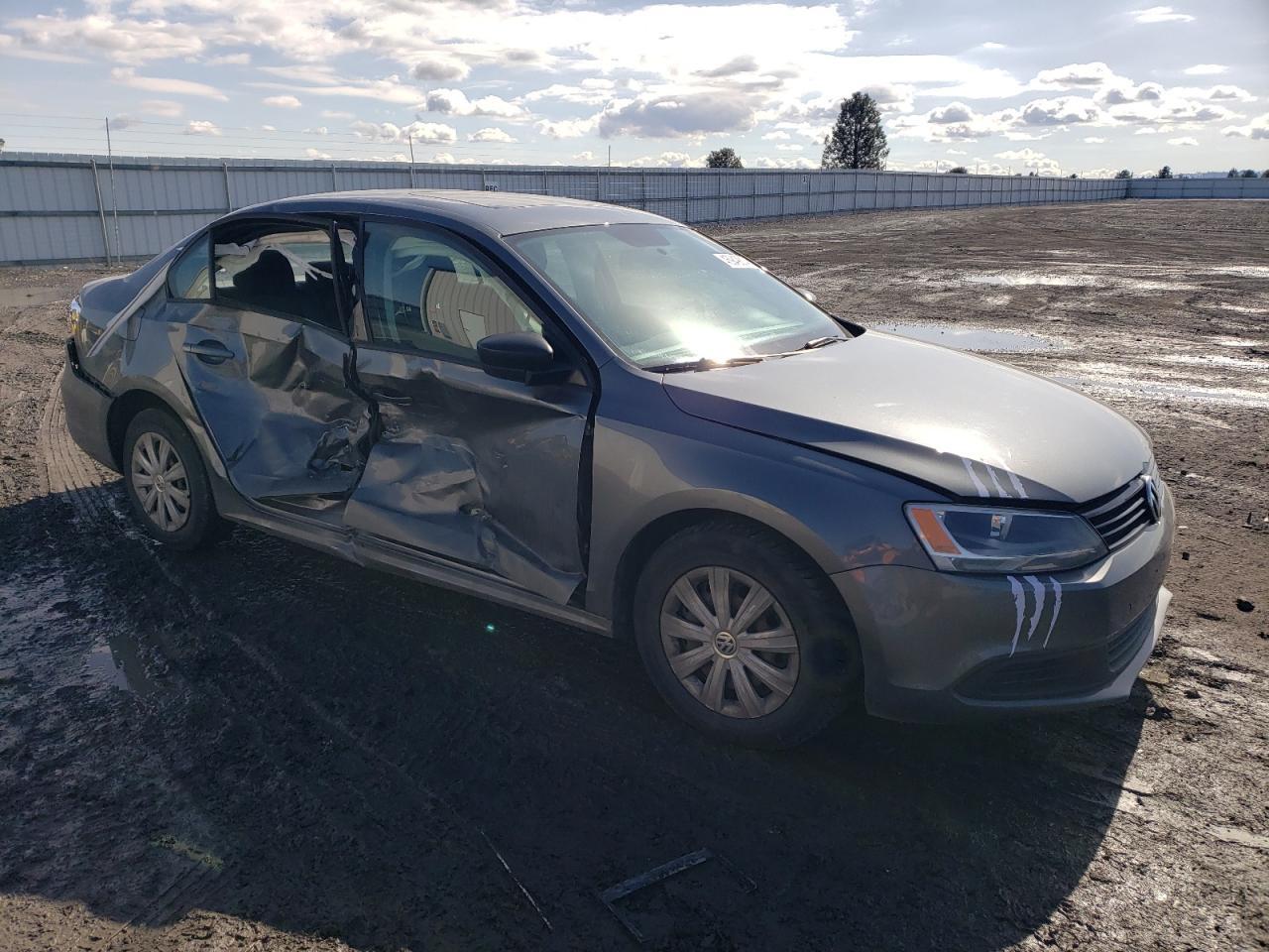 2013 VOLKSWAGEN JETTA BASE - Фото 4