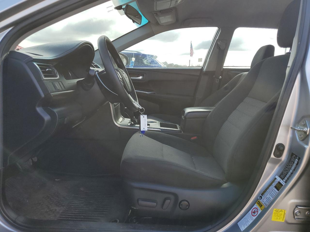 2017 TOYOTA CAMRY LE - Фото 7