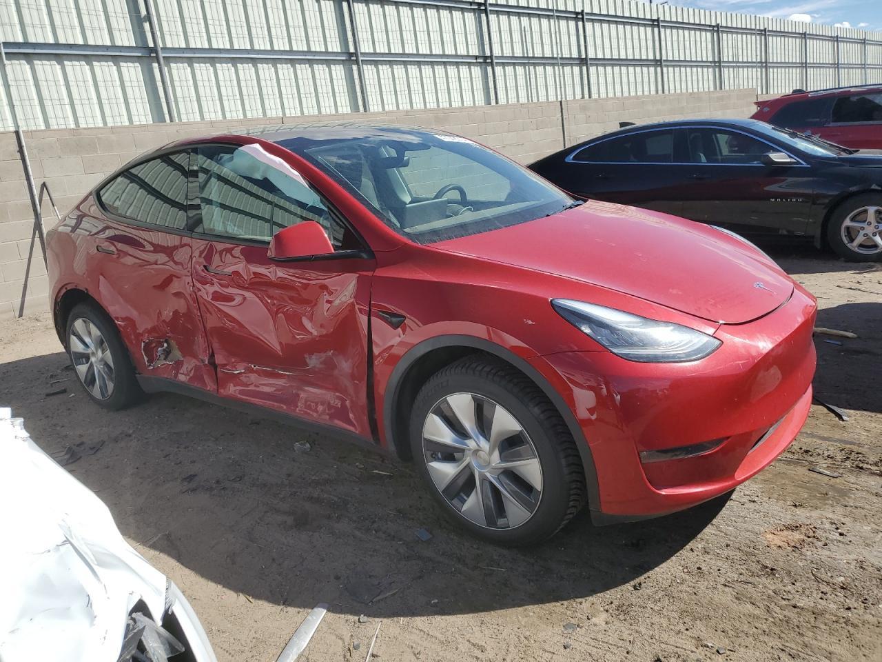 2023 TESLA MODEL Y - Фото 4