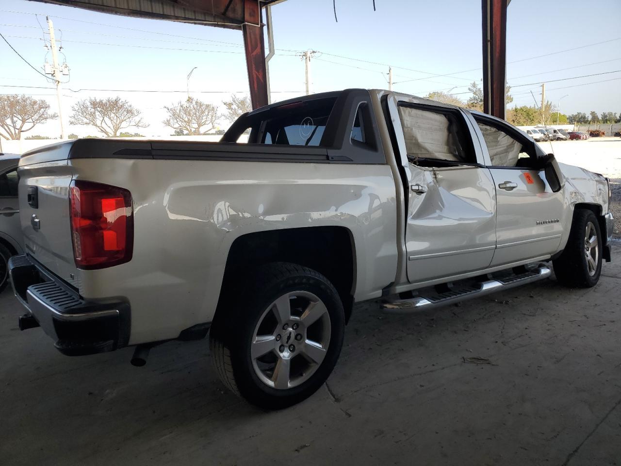 2017 CHEVROLET SILVERADO - Фото 3