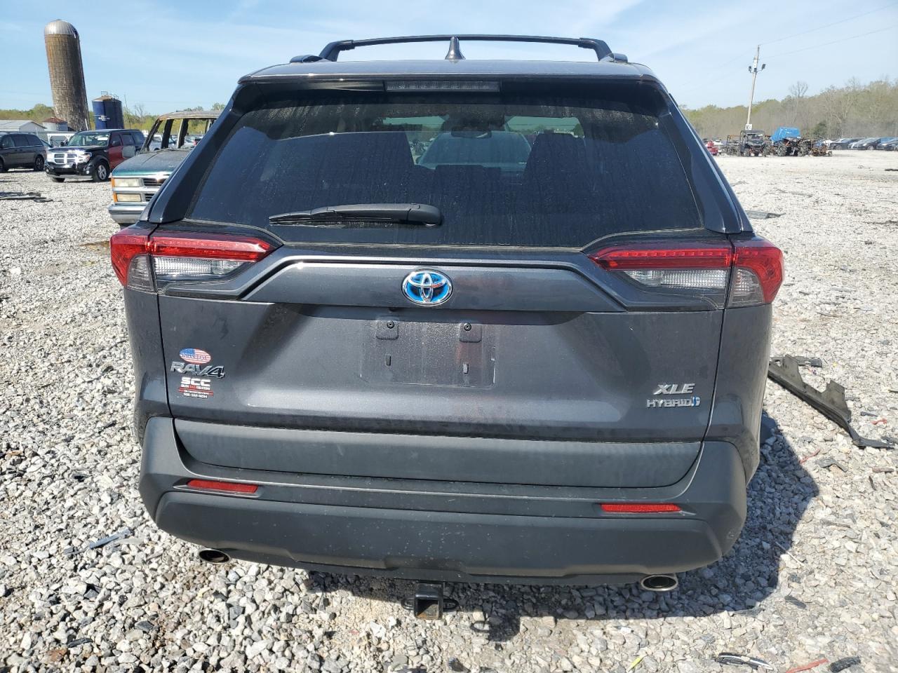 2020 TOYOTA RAV4 XLE - Image 6