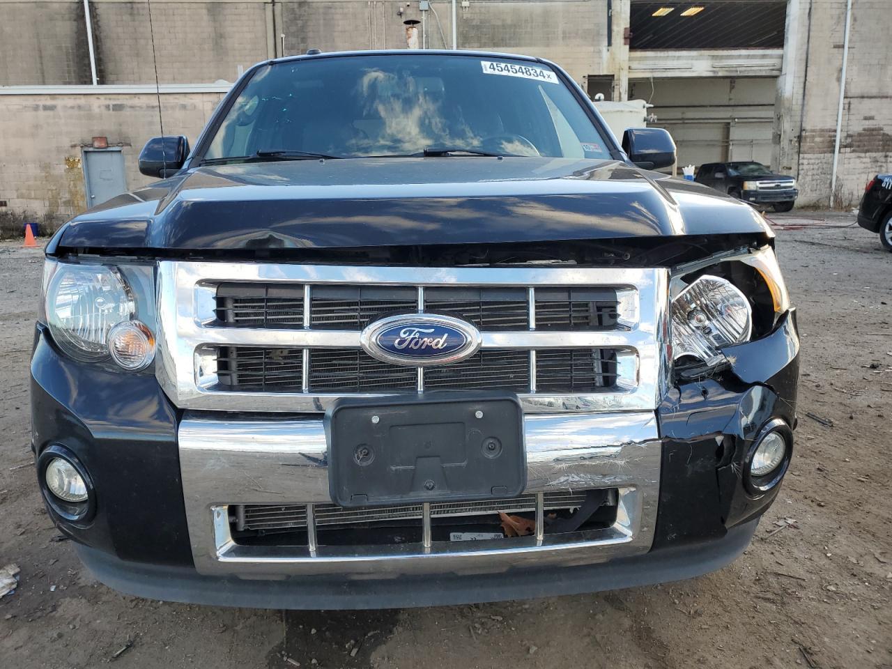 2012 FORD ESCAPE LIM - Image 5