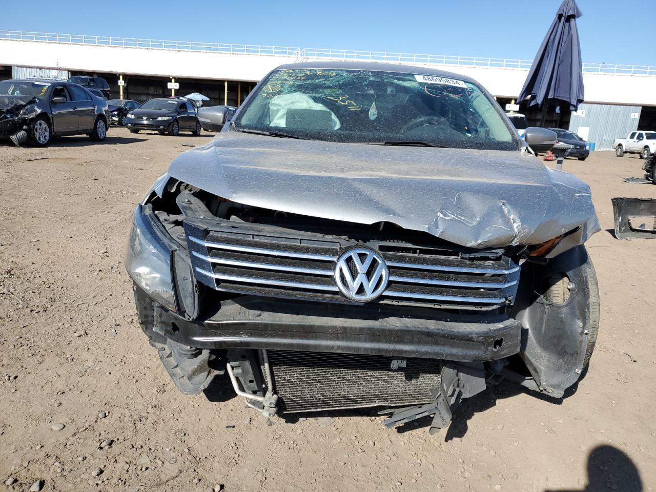 2013 VOLKSWAGEN PASSAT SE - Image 5