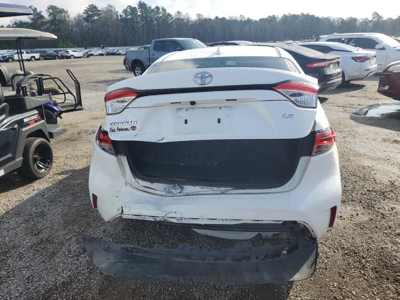 2021 TOYOTA COROLLA LE - Фото 6