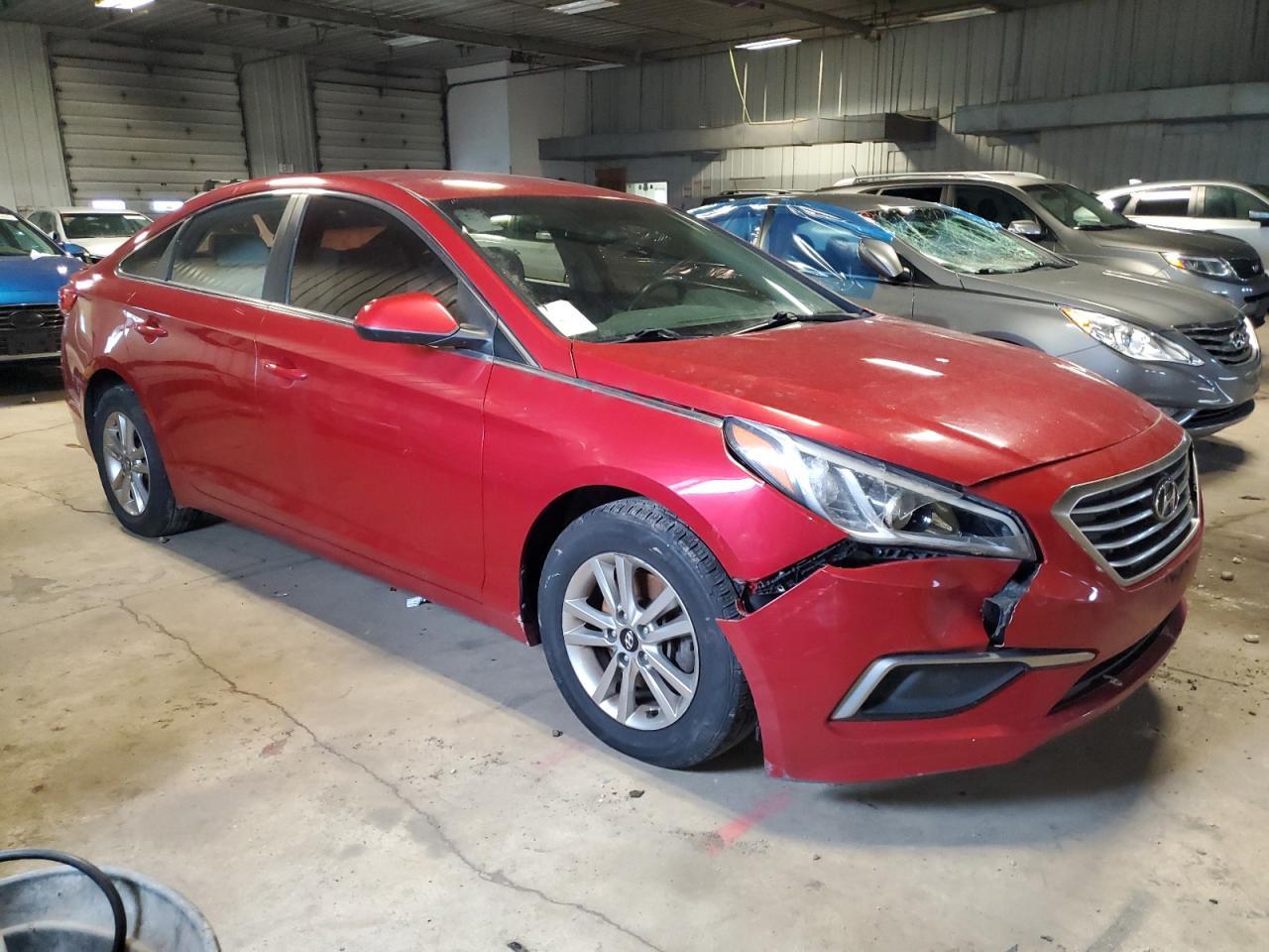 2017 HYUNDAI SONATA SE - Фото 4