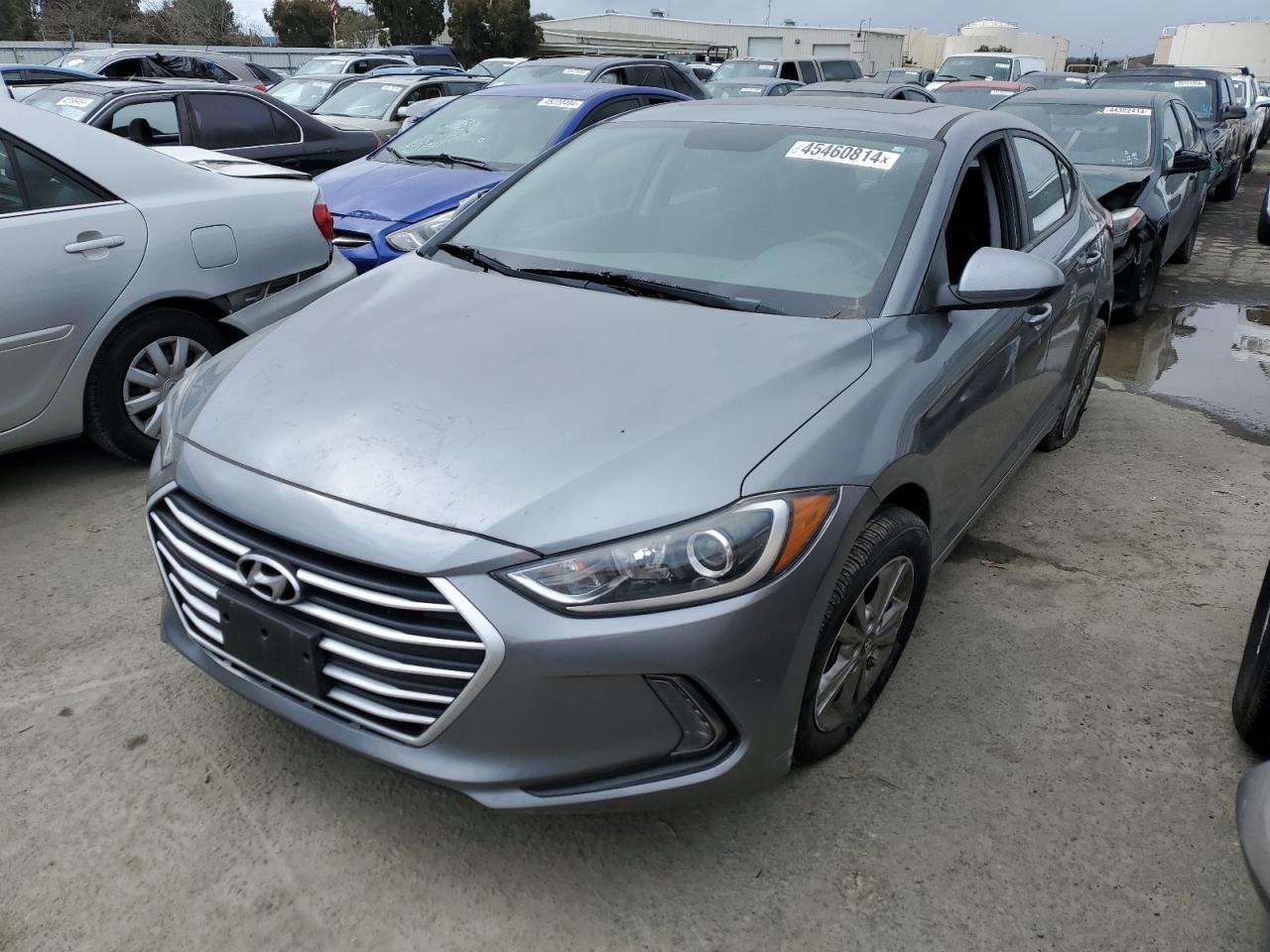 2018 HYUNDAI ELANTRA SE