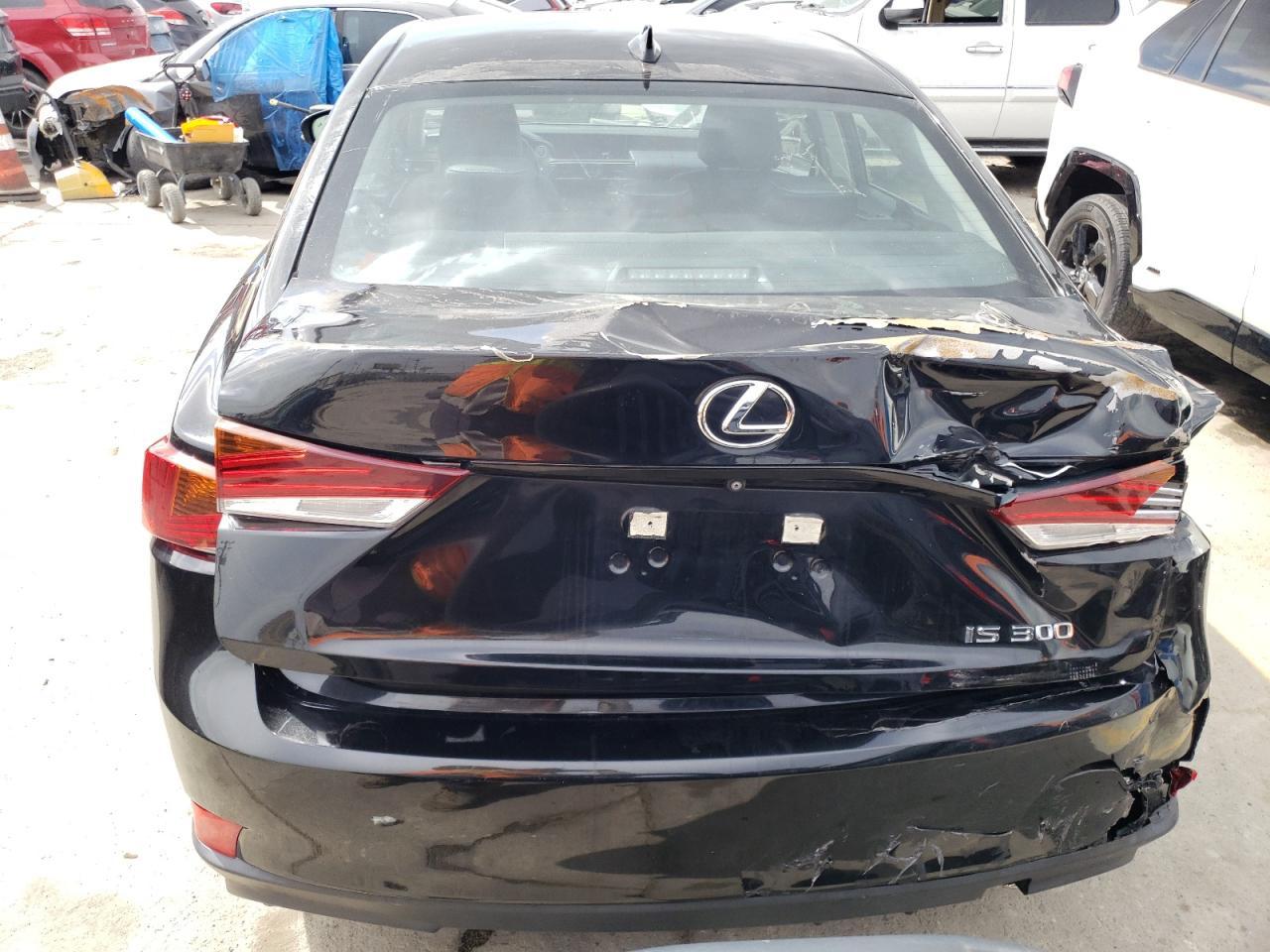 2019 LEXUS IS 300 - Image 6