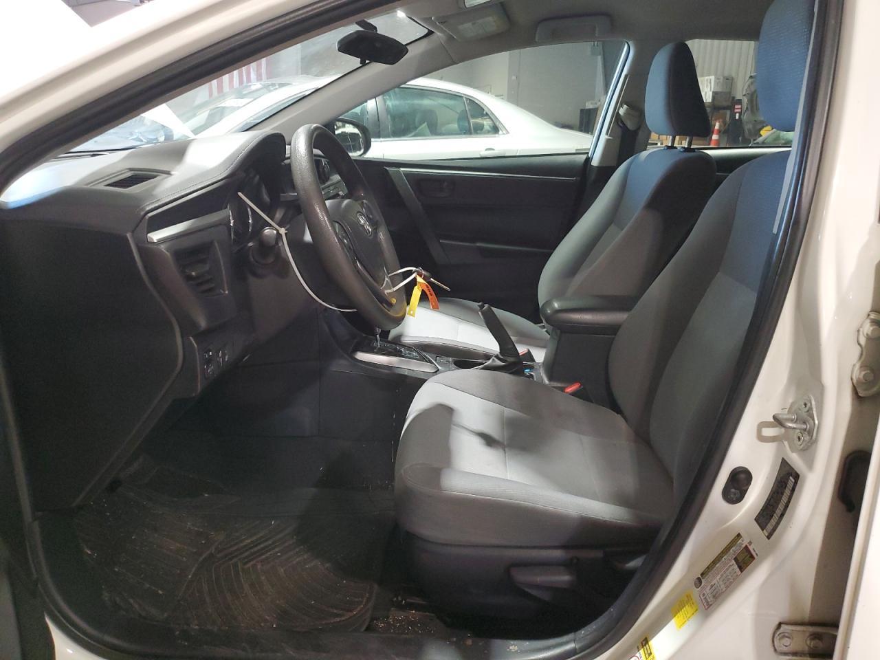 2015 TOYOTA COROLLA L - Image 7