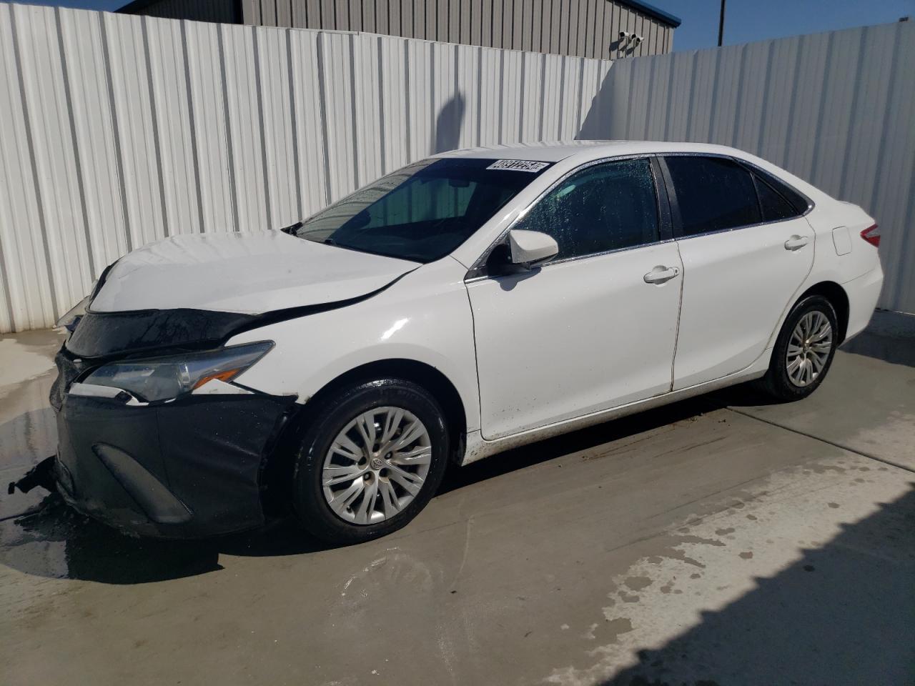 2016 TOYOTA CAMRY LE