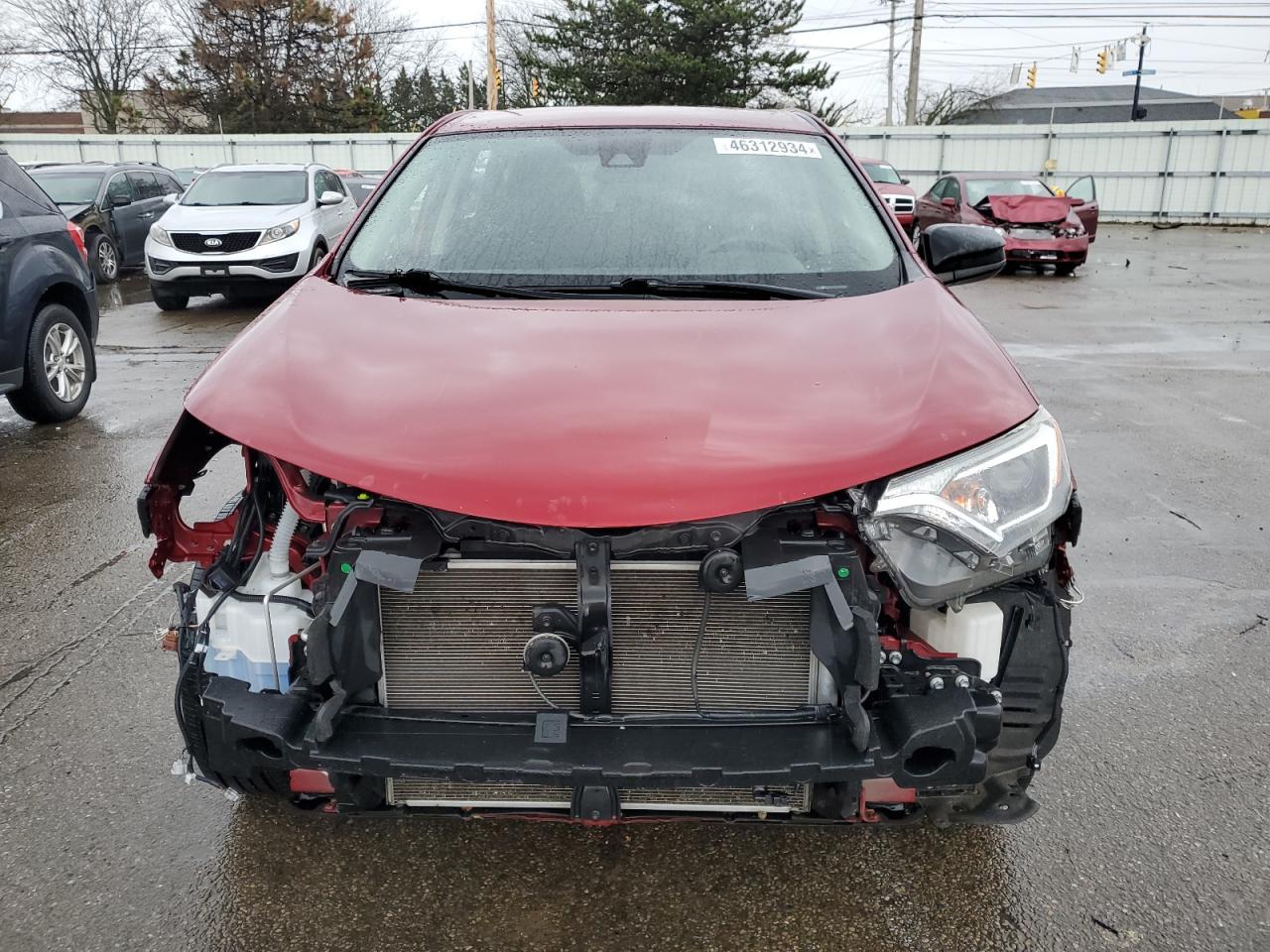 2018 TOYOTA RAV4 LE - Image 5