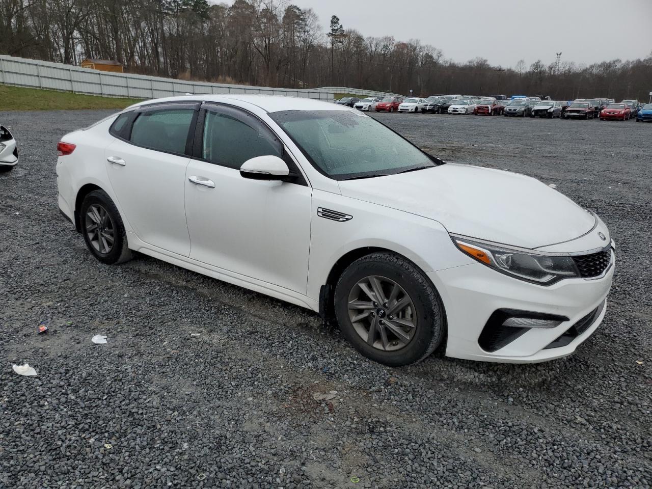 2020 KIA OPTIMA LX - Фото 4
